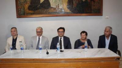 وزير الثقافة يشهد ختام فعاليات الدورة الثالثة لبينالي القاهرة الدولي لفنون الطفل 2025 ويُكرم الفائزين بجوائزه