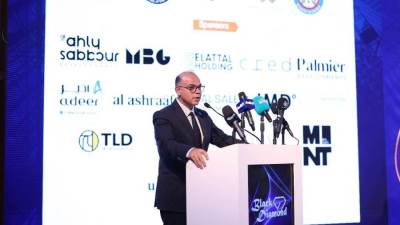 فريد: إصدار سندات توريق بنحو 211 مليار جنيه منذ 2022.. وتلقينا 13طلبًا لتأسيس صناديق عقارية