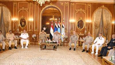 رئيس أركان حرب القوات المسلحة يلتقى رئيس الأركان العامة للجيش الليبى