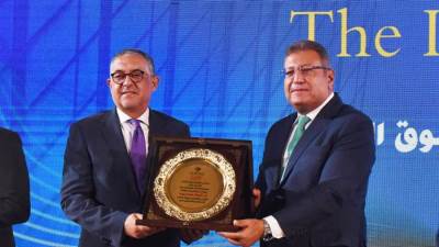 وزير الاستثمار والتجارة الخارجية يفتتح معرض المشروعات الصغيرة والمتوسطة