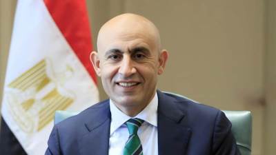 وزير التعليم يصدر قرارًا وزاريًا بشأن تطبيق نظام الدراسة والتقييم لطلاب المرحلة الثانوية