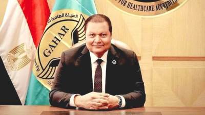 رئيس الرقابة الصحية يستعرض تقرير إنجازات 2024/2025 أمام مجلس الوزراء