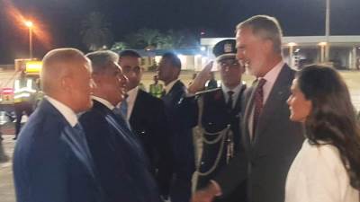 محافظ الأقصر يستقبل ملك إسبانيا والملكة ليتيزيا في زيارة تاريخية للأقصر