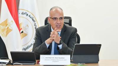 سويلم: دراسة مقترح تنفيذ مشروعات لتأهيل محطات الرفع بالشراكة بين القطاعين العام والخاص PPP