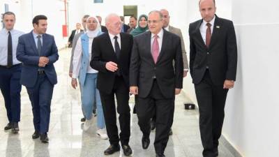 رئيس هيئة الدواء يزور مصنع وادي النيل أشيتو للصناعات الدوائية.. ويؤكد الالتزام بتعزيز صناعة المستلزمات الطبية محليًا