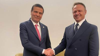 في ختام مشاركته في اجتماعات وزراء مجموعة العشرين بجنوب أفريقيا.. وزير الزراعة يلتقي نظيره الإيطالي لتعزيز التعاون المشترك