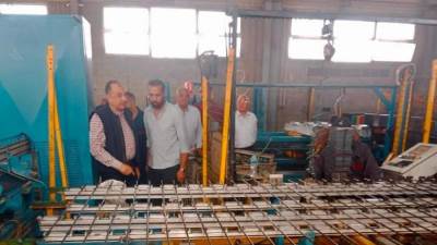 وزير قطاع الأعمال العام يتفقد شركتي "النصر للمواسير" و"سيجوارت" ويتابع سير العمليات الإنتاجية