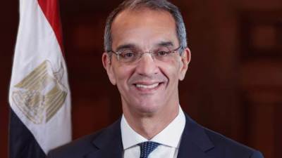 وزير الاتصالات وتكنولوجيا المعلومات يغادر إلى الولايات المتحدة الأمريكية