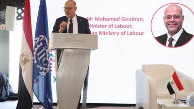 وزير العمل يلقى كلمة في "مائدة مستديرة "عن "التوظيف العادل"