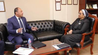 رئيس هيئة تنمية الصعيد يبحث مع رئيسة المجلس القومي للمرأة سبل التعاون المشترك