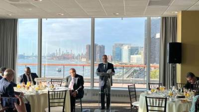 وزير الخارجية يستضيف الدول الأعضاء في منصة الدول المقترضة