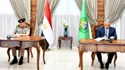 إدارة الإشارة للقوات المسلحة توقع بروتوكول تعاون مع محافظة الإسماعيلية لتقديم خدمات الشبكة الوطنية للطوارئ والسلامة العامة 