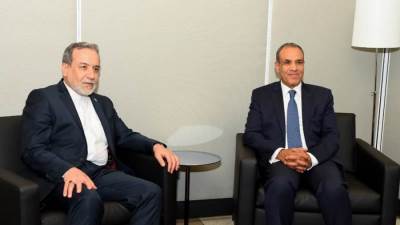 وزير الخارجية يلتقي مع نظيره الإيراني على هامش أعمال الجمعية العامة للأمم المتحدة