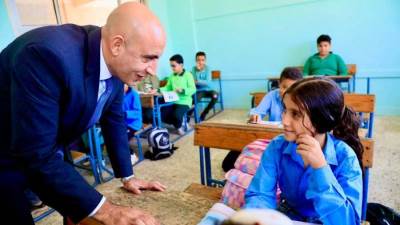 وزير التعليم يتفقد سير العملية التعليمية بعدد من مدارس محافظة الشرقية