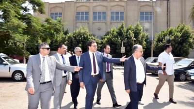 وزير الثقافة يتفقد عددًا من المواقع الثقافية بساحة دار الأوبرا المصرية ويوجه بالالتزام بالجدول الزمني لافتتاح متحف سراي الجزيرة 
