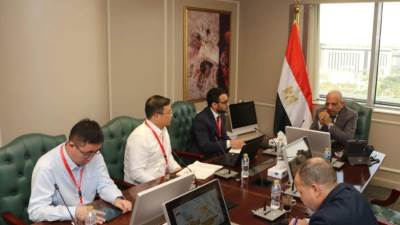 وزير الكهرباء والطاقة المتجددة يبحث مع مجموعة سانجرو " SUNGROW”الصينية التعاون فى مجالات تصنيع مهمات الطاقة المتجددة