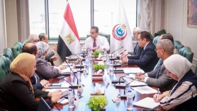 وزير الصحة يتابع آليات تسوية مديونيات منظومة الشراء الموحد لضمان استدامة توريد المستلزمات الطبية