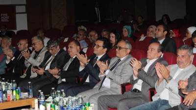 وزير الثقافة يشهد احتفالية تدشين مشروع “صُنّاع المهارة” لتعزيز دور قصور الثقافة كمنصات للتدريب والتأهيل ونقل الخبرات