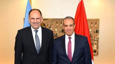 وزير الخارجية يلتقي مع نظيره اليوناني على هامش أعمال الجمعية العامة للأمم المتحدة