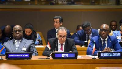 وزير الخارجية يشارك في جلسة مجلس السلم والأمن الأفريقي حول إحياء جهود منع وحل الصراعات في أفريقيا