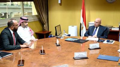 وزير الصناعة يبحث مع مجموعة كنان القابضة السعودية خطة المجموعة لإقامة مجمع صناعي للصناعات النحاسية والمعدنية في مصر