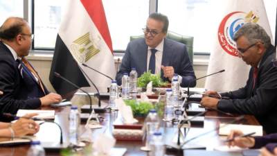 وزير الصحة يشهد توقيع تعاون بين وزارة الصحة وشركة “WMC” لتعزيز الرعاية الصحية