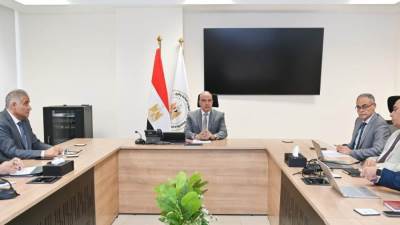 سويلم يناقش مقترح "مشروع إعادة تأهيل نظام الري في وادي النقرة لمواجهة التغيرات المناخية" بالتعاون مع صندوق المناخ الأخضر