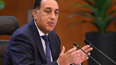 رئيس الوزراء يستعرض نماذج استجابات منظومة الشكاوى الحكومية لعدد من الطلبات الخاصة بذوي الهمم