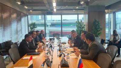  رئيس هيئة الرعاية الصحية يلتقي النائب الأول لوزير التجارة والصناعة الروسي في اجتماع لبحث آفاق الشراكة الاستراتيجية بين البلدين 