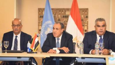 وزير الخارجية يلتقي مع المصريين العاملين في الأمم المتحدة بنيويورك