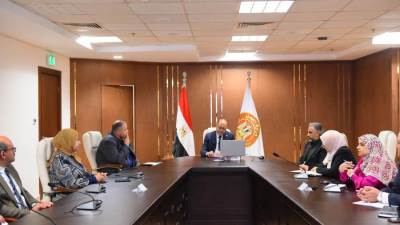 وزير العمل: المزيد من التطوير والتنسيق والتقييم الدوري لمستوى الأداء في الخدمات المُقدمة للمواطنين