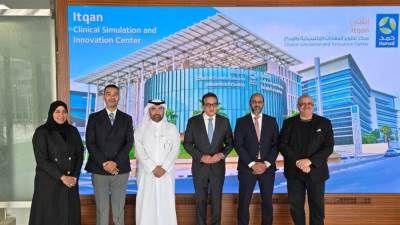 وزير الصحة يجري زيارات ميدانية لـ"أسبيتار" و"إتقان" لبحث تعزيز التعاون مع قطر في الطب الرياضي