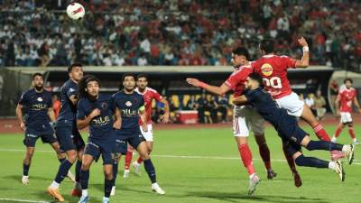 الأهلي يقلب الطاولة على الزمالك ويفوز 2-1 في القمة 131