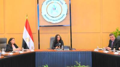 وزيرة التضامن تترأس اجتماع اللجنة الدائمة للإشراف على منظومة عمل الرائدات الاجتماعيات