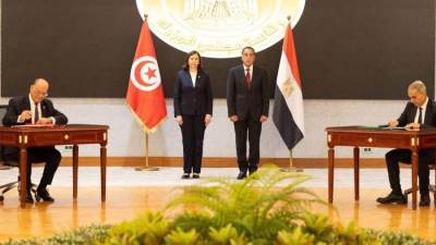 سفير تونس بالقاهرة في ختام مهامه: العلاقات مع مصر ستظل متينة وقائمة على روح الأخوة