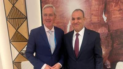 وزير الخارجية يلتقي مع نائب رئيس الكتلة البرلمانية الألمانية لتحالف حزبي الاتحاد الديمقراطي والاشتراكي المسيحيين