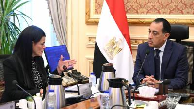 رئيس الوزراء يتابع ما يتم تنفيذه من خطوات وإجراءات عقب إطلاق الإصدار الأول من السردية الوطنية للتنمية الاقتصادية