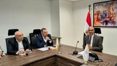 نائب وزير الإسكان يُتابع موقف مشروعات الصرف ضمن "مشروع الصرف الصحى المتكامل" بالاقصر