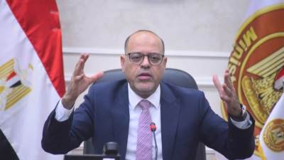 وزير العمل  : حملات التفتيش تُسفر عن تحرير 6185 محضرًا خاصًا بتراخيص عمل الأجانب خلال 22 يومًا فقط  