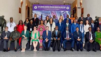 مساعد وزير الخارجية يشارك في افتتاح مؤتمر وزراء خارجية الدول الإفريقية والنوردية بزيمبابوي