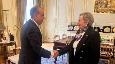 وزير الخارجية يلتقي مندوبة هايتي الدائمة لدى اليونسكو