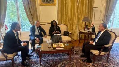 وزير الخارجية يثمن دعم الجابون وموريشيوس لمرشح أفريقيا بانتخابات اليونسكو
