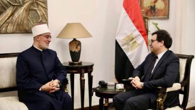  وزير الثقافة يستقبل مفتي الجمهورية لبحث تعزيز التعاون المشترك في نشر الوعي والفكر المستنير