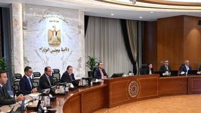 رئيس الوزراء يترأس اجتماع المجموعة الوزارية الاقتصادية