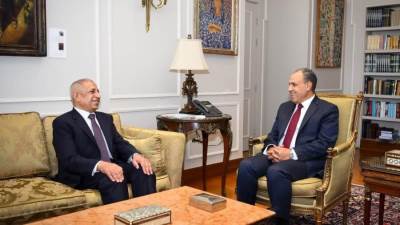 وزير الخارجية يلتقي رئيس الأكاديمية العربية للعلوم والتكنولوجيا والنقل البحري