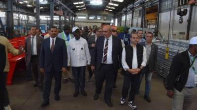 وفد "منتدى الأرز الأفريقي" يزور "طنطا موتورز" للوقوف على أحدث تقنيات زراعة وحصاد الأرز