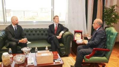 وزير الكهرباء يبحث مع وزير التنمية الدولية بمملكة النرويج ومسئولي شركة سكاتك النرويجية