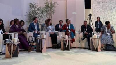  وزيرة التنمية المحلية والقائم بأعمال وزير البيئة تشارك في الجلسة الحوارية حول وعد الطبيعة للمناخ والإنسان: نداء والتزام من مجتمع الحفاظ على البيئة تجاه "بيليم" وما بعدها