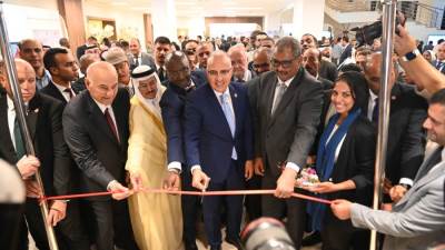 وزير الري يفتتح المعرض المقام على هامش "أسبوع القاهرة الثامن للمياه"