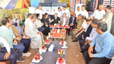 محافظ أسيوط ورئيس هيئة تنمية الصعيد يتابعان مجمع الصناعات الصغيرة ببنى غالب